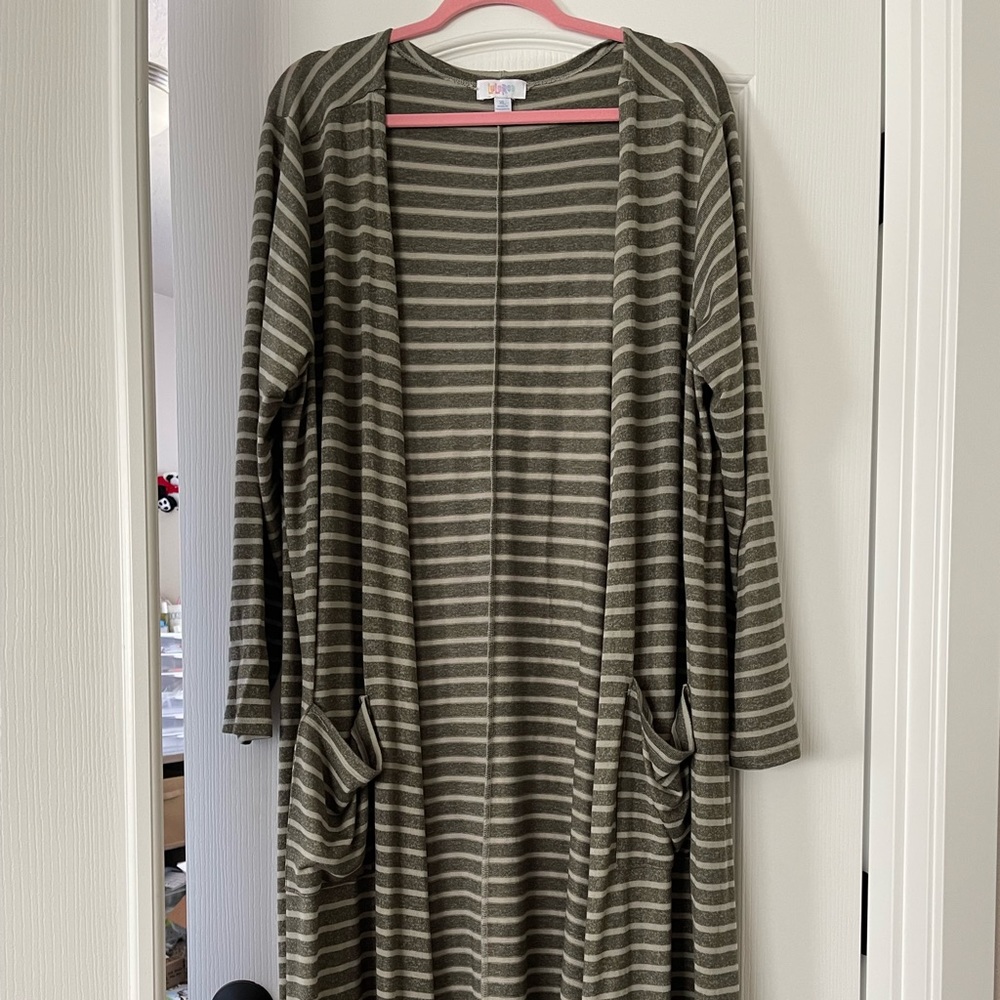 Lularoe Sarah Sweater